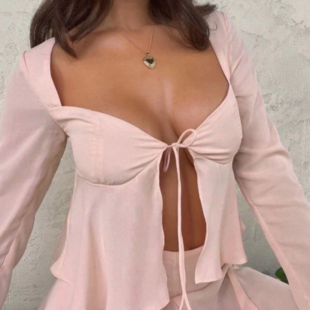 NWT Princess Polly Pink Coquette Tie Front Godet Long Sleeve Top Size 4